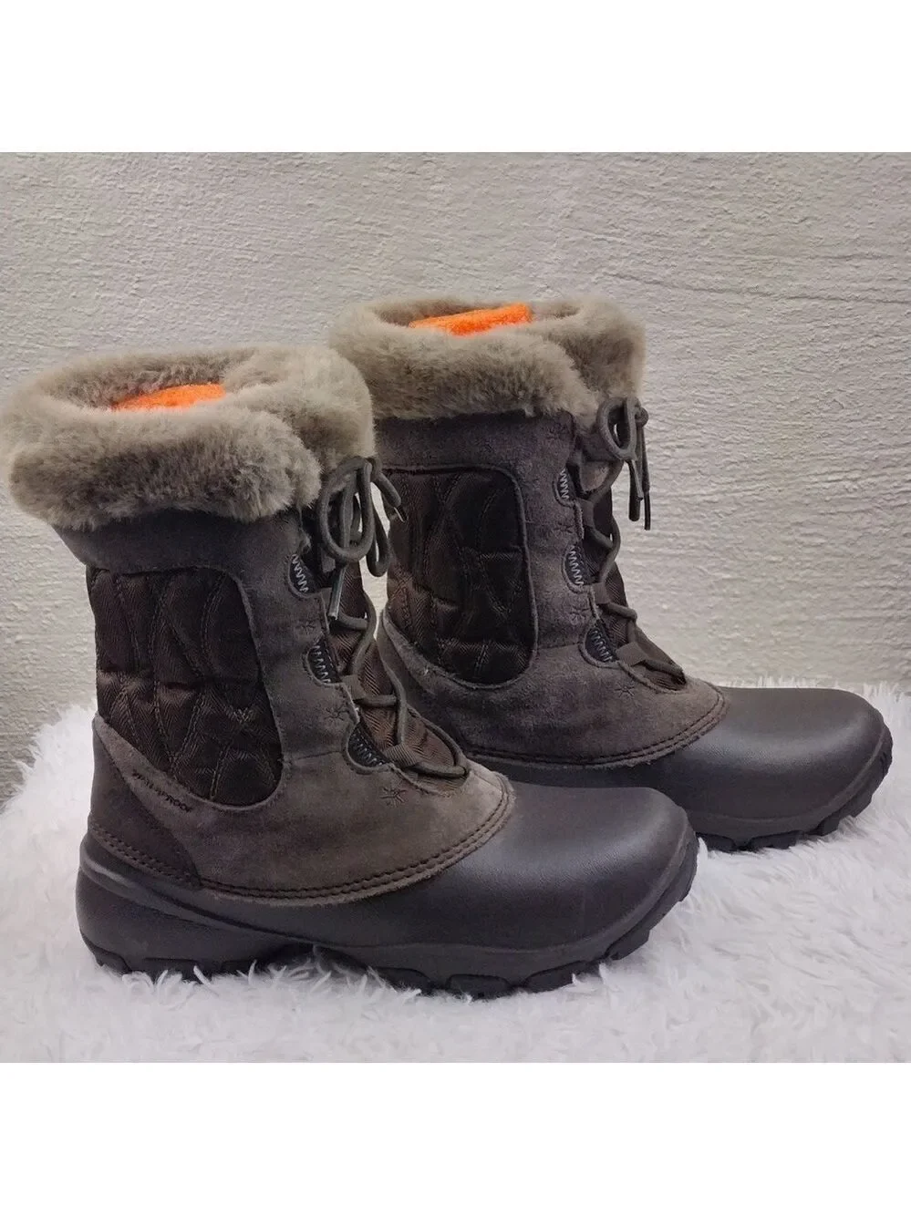 Columbia Techlite 200 Grams Thermolite Brown Suede Leather Waterproof Snow Boot